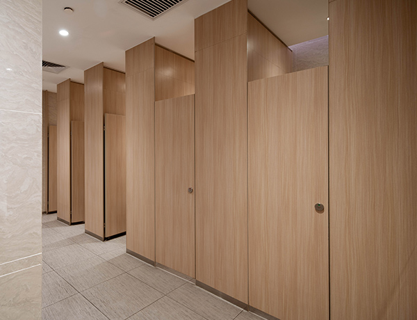 Compact Laminate Restroom Partition ၊